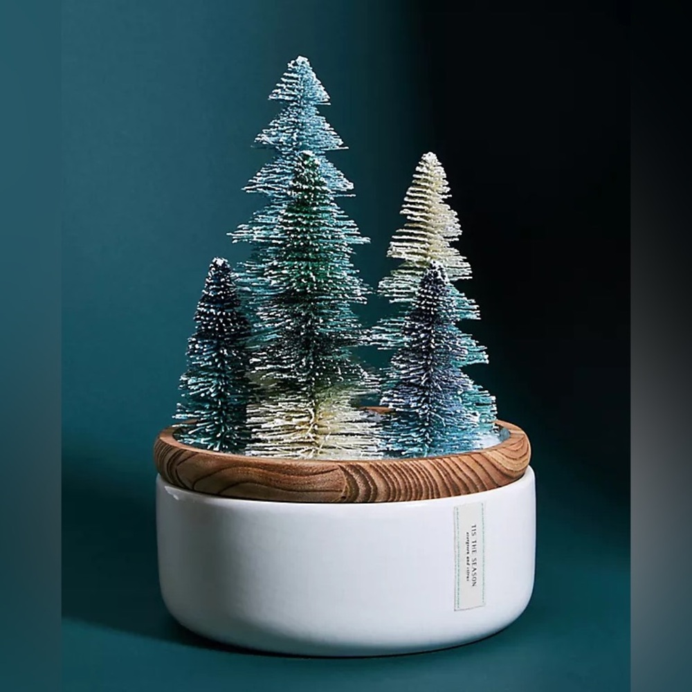 Never Used Festive Anthropologie Bottle Brush Tree 4 Wick Candle